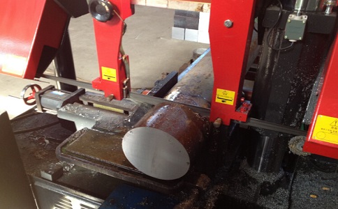 赤水卧式带锯床加工时出现明显振荡如何排查？